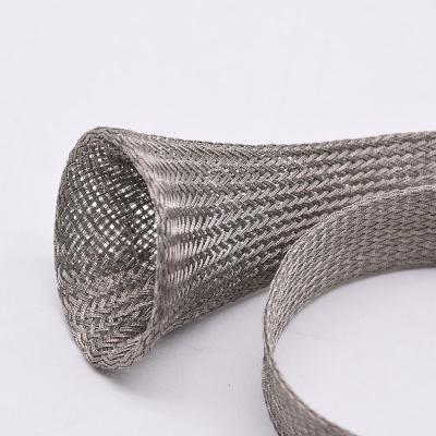 Erweiterbarer Geflechtschlauch mit Kupferfolien-Metallabschirmung
